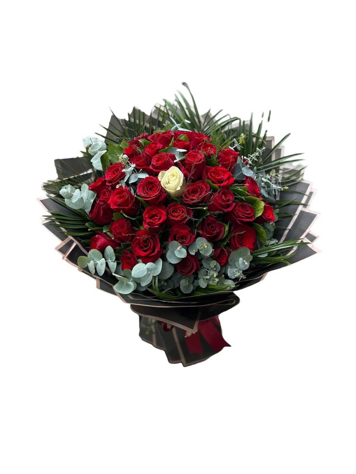 Siyah Kağıtta 41 Kırmızı Gül Buketi